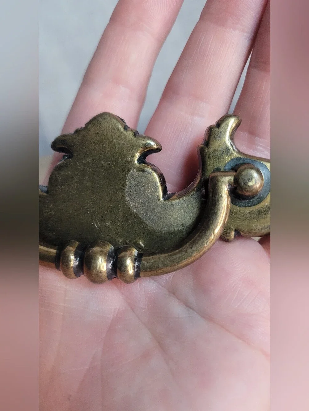Antique Brass Drawer Pulls - Set of 4